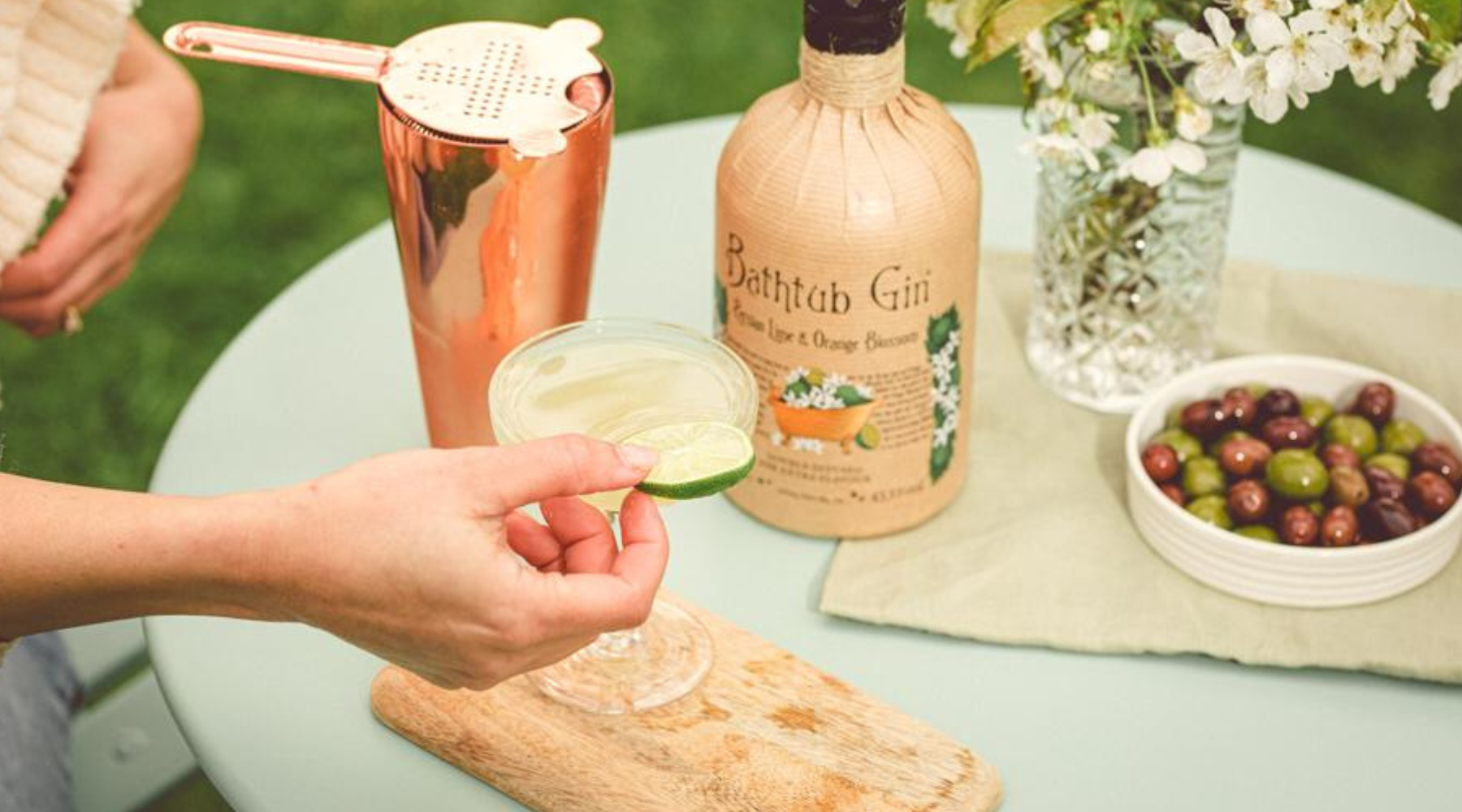 Honey-ed Lime Martini – Bathtub Gin